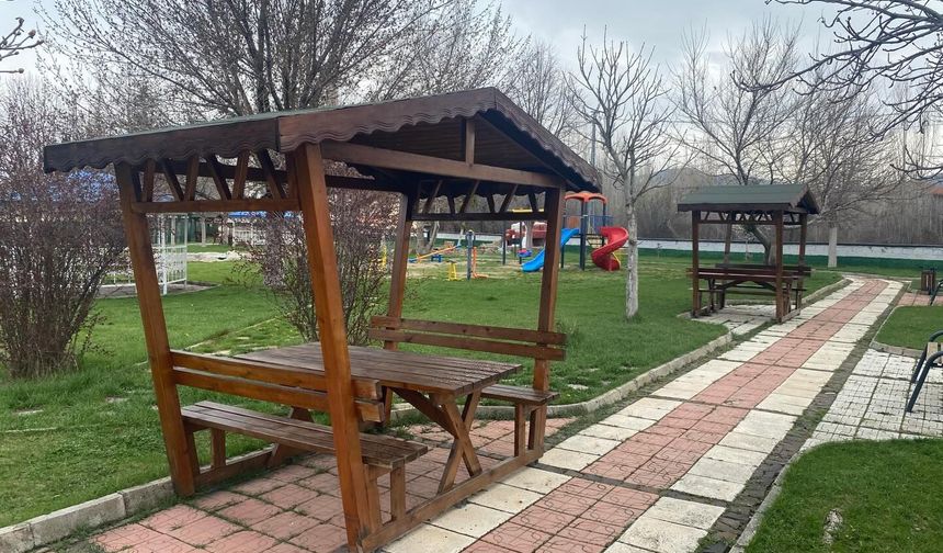 Özbağ’da Örcün Parkı Yenileniyor