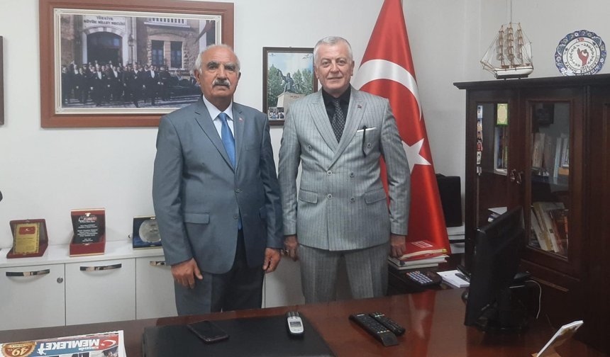 Cahit Aydındurmuş’tan Kırşehir Memleket Gazetesi'ne 49. yıl dolayısıyla ziyaret