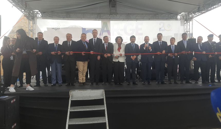 Kırşehir’de Ar-Ge ve Bilim Şenliğinin Açılışı Gerçekleştirildi