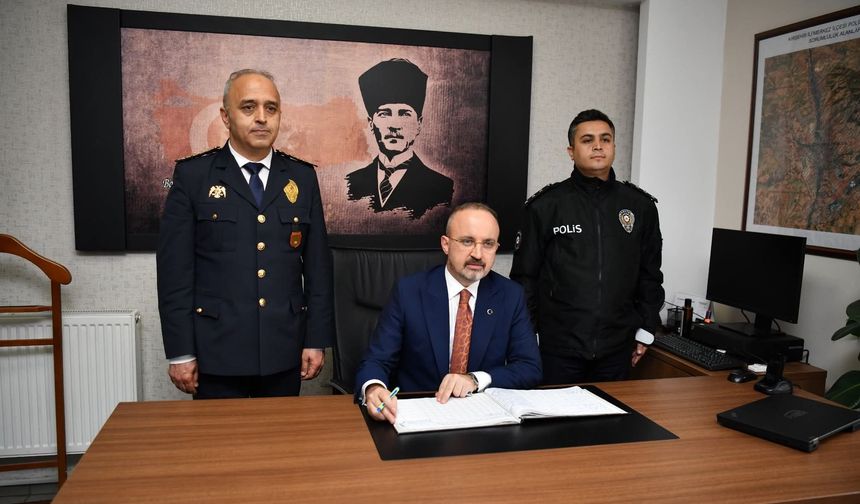 İçişleri Bakan Yardımcısı Bülent Turan’dan Ahi Polis Merkezi Amirliğine Ziyaret