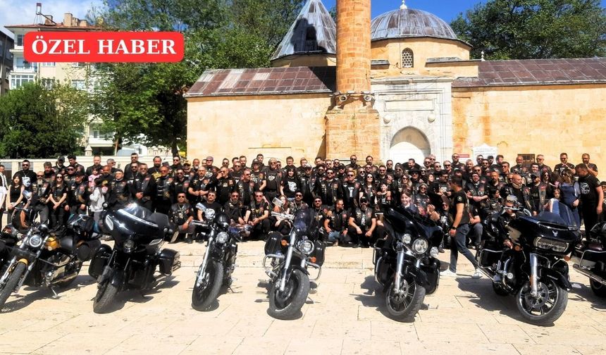 Turk Riders Chopper Club Kırşehir Ahi Evran Külliyesi’nde Bir Araya Geldi
