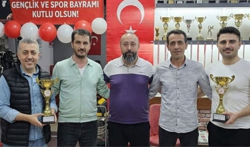 Kırşehir’de 3 Bant Bilardo Heyecanı