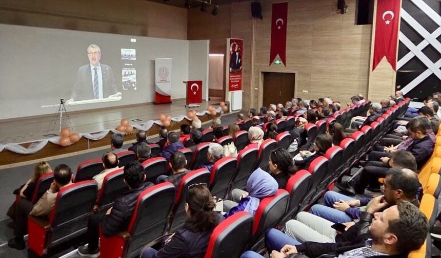 Millî Eğitim’de Yönetici Eğitim Hamlesi