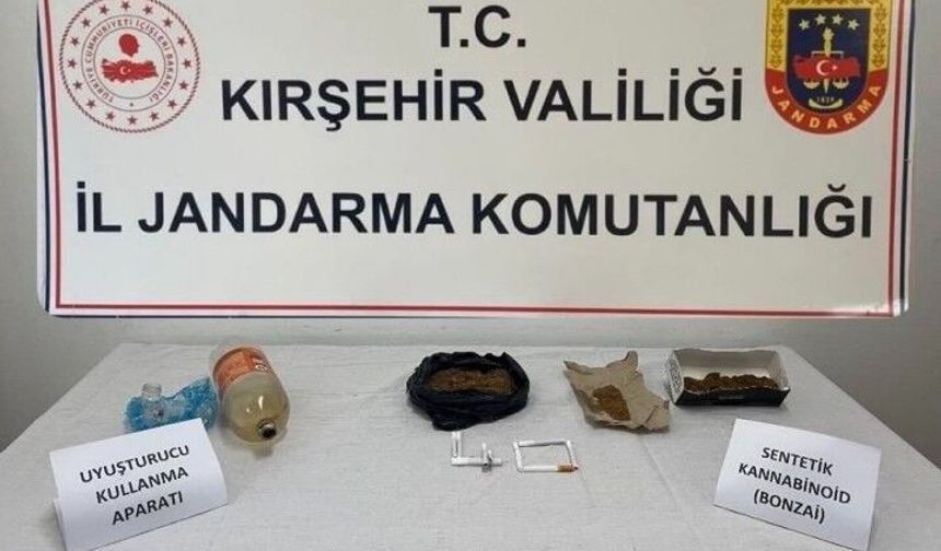 Kırşehir'de uyuşturucu operasyonu: 2 kişi yakalandı