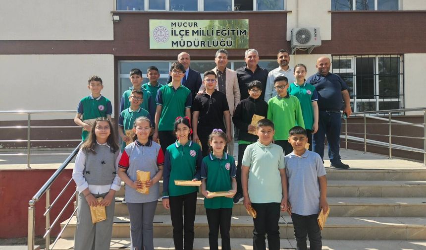 Mucur’da Başarı Gururu Makamda Paylaşıldı