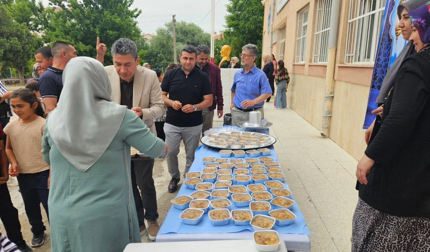 Mucur’da Okulda Kazanlar Paylaşım İçin Kaynadı!