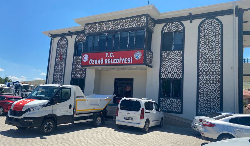 Özbağ Belediyesi Araç Filosunu Yeni Çöp Taksi ile Güçlendirdi