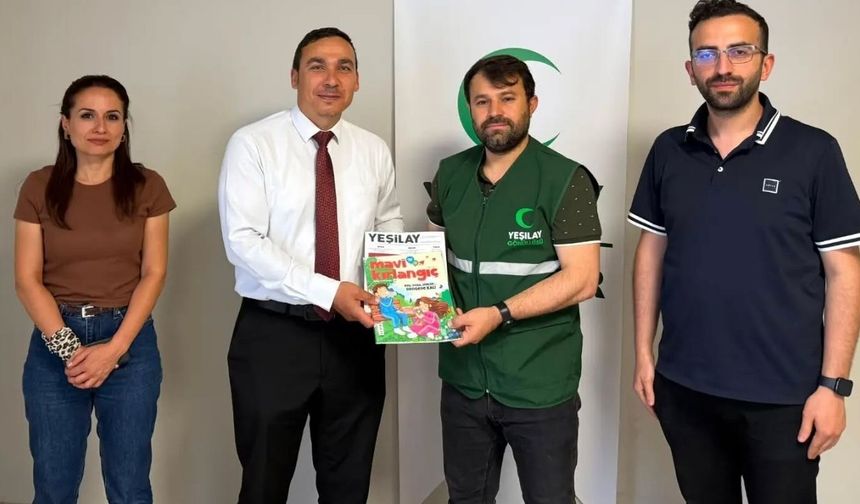 Yeşilay Şubesine Kırşehir AFAD Ziyareti