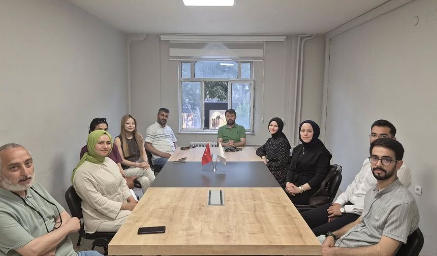 KIRŞEHİR YEŞİLAY’DAN YÖNETİM KURULU TOPLANTISI