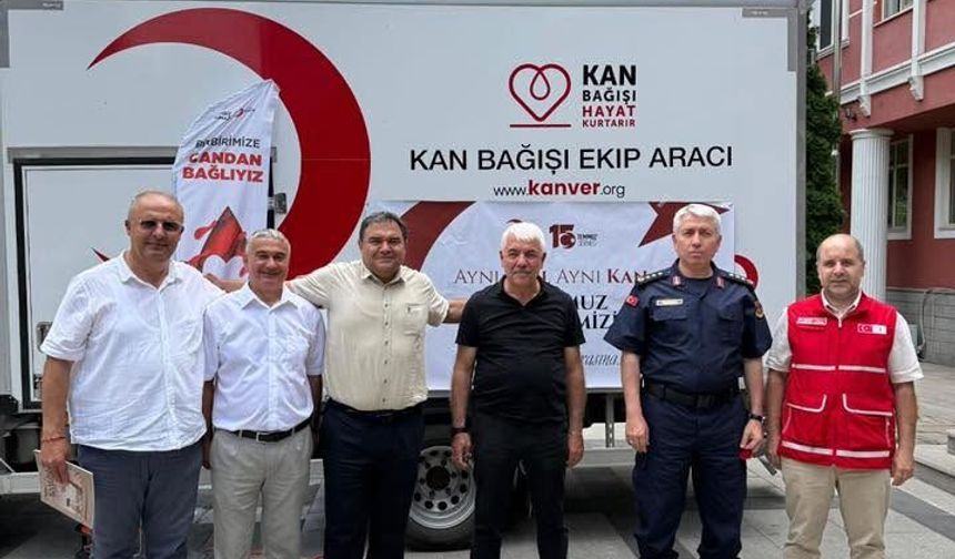 Kırşehir’de 15 Temmuz Töreninde Kızılay’dan Altın Madalya Yağmuru!