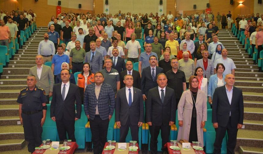 Kırşehir'de FETÖ'nün Yapısı Konferansta Ele Alındı