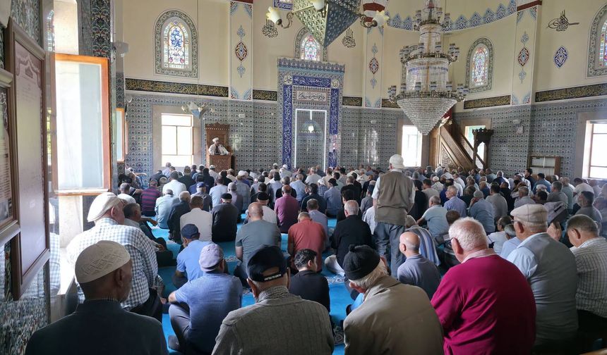 Akpınar’da Şehitler İçin Mevlid-i Şerif Okutuldu