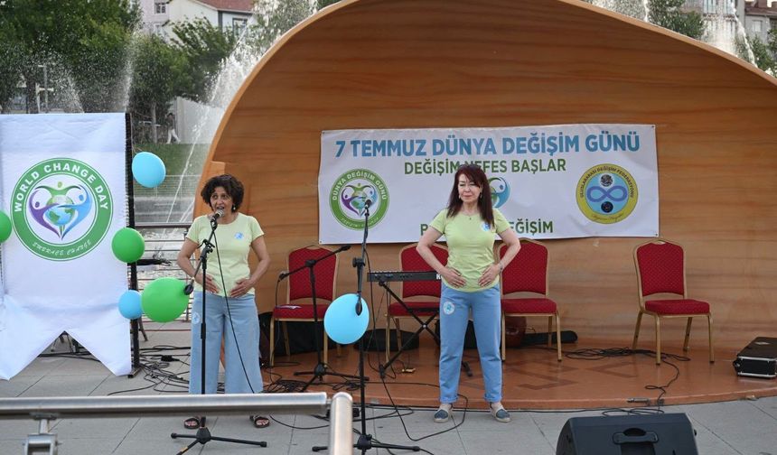 Kırşehir'de "Barış İçin Değişim" Etkinliği Gerçekleştirildi