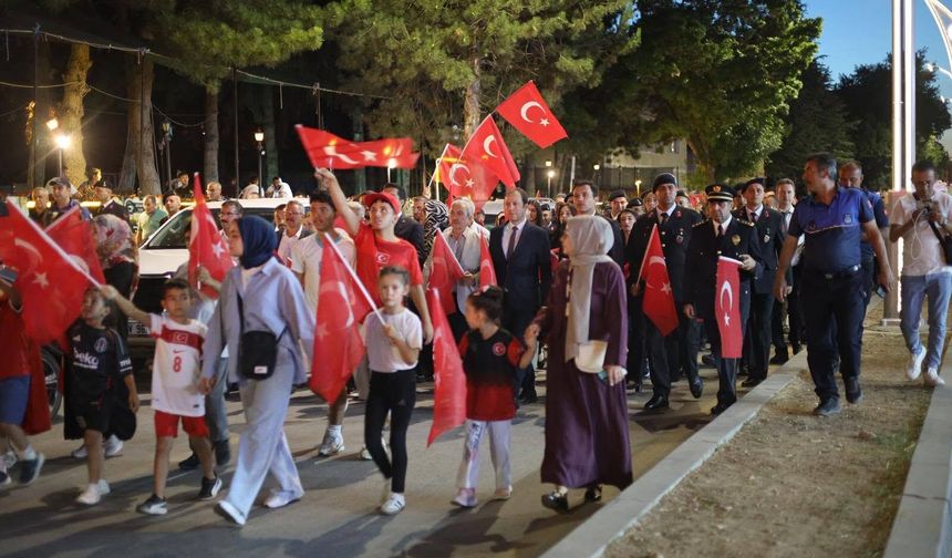 Kaman'da 15 Temmuz Demokrasi Yürüyüşü Düzenlendi