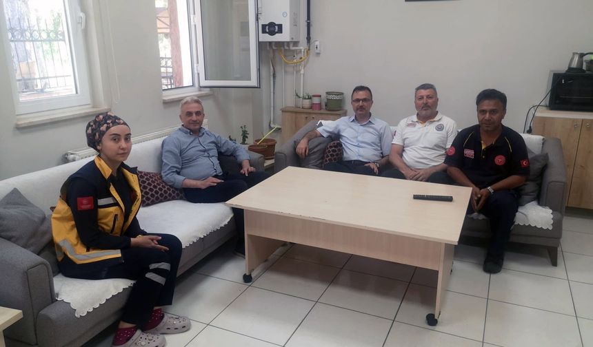 Ersoy Sağlık Kuruluşlarını Ziyaret Etti