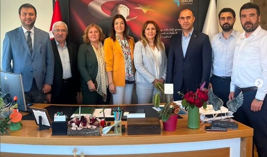 Kırşehir Heyetinden İŞKUR Daire Başkanı Emel Dölek Ulutaş’a Ziyaret