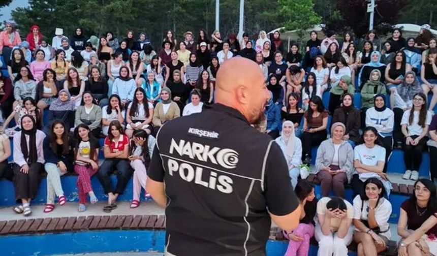 Kırşehir'de Gençlere NARKOGENÇLİK Eğitimi Verildi