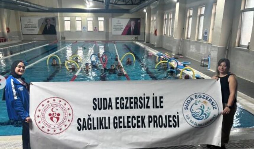 Kaman'da Kadınlara Suda Egzersiz Desteği