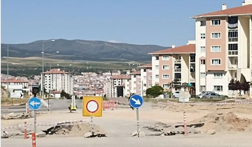 Kırşehir'de Üniversite Yolunda Trafik Çilesi Bitmiyor