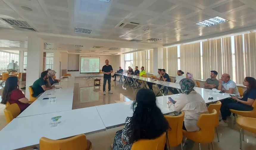 Kırşehir’de Personele Güvenlik ve Farkındalık Eğitimi Düzenlendi