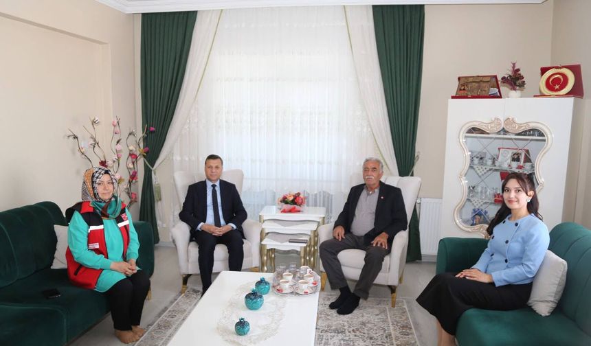 Bilgiç, Şehit Aileleriyle Buluştu