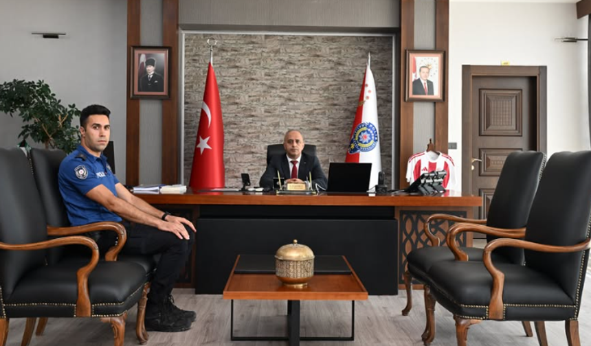 GÖRÜCÜ’YÜ ZİYARET ETTİ, YENİ GÖREVİNE BAŞLADI