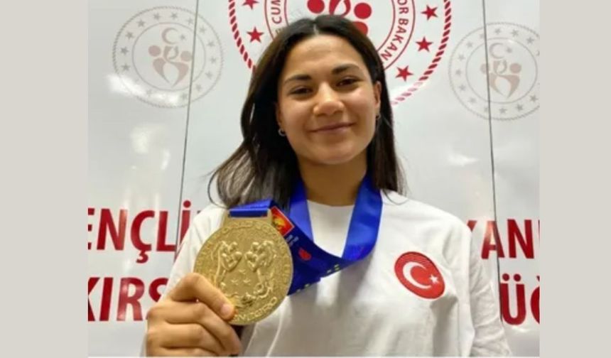 KIRŞEHİRLİ SUDENUR ASLAN AKDENİZ OYUNLARI’NDA RİNGE ÇIKACAK