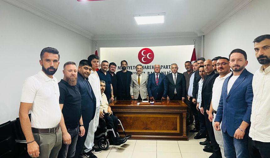 Şaban Çelik’ten MHP Kırşehir Teşkilatına Nezaket Ziyareti