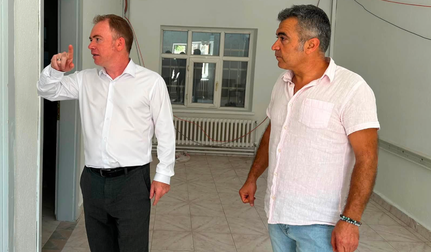 Kırşehir Özel Eğitim Meslek Okulunda Yenileme Çalışmaları Sürüyor