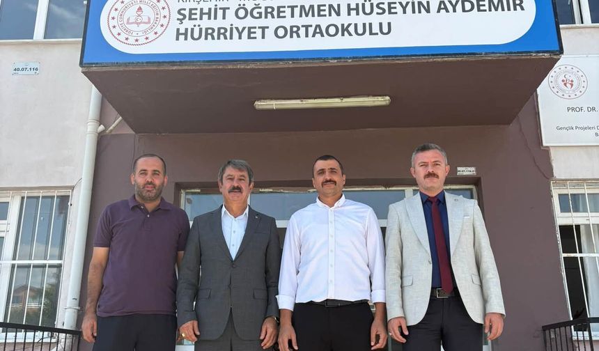 Pakel: "Eğitim Çalışanlarımızın Emeğini Ve Hakkını Savunmaya Devam Edeceğiz"