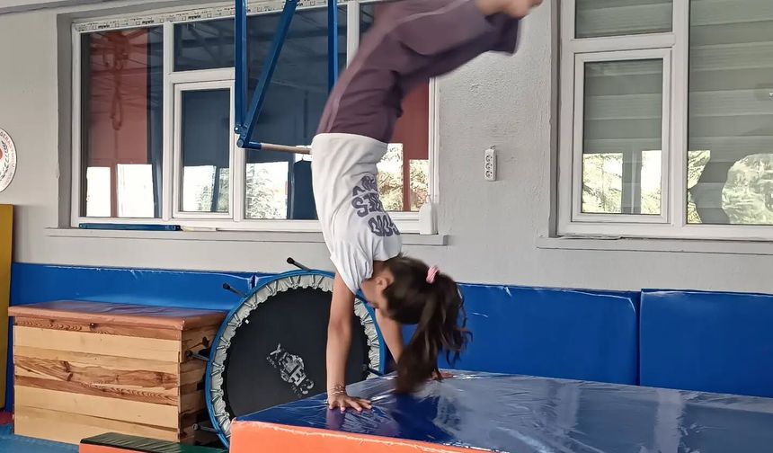 Cimnastik Antrenmanları Tam Gaz!