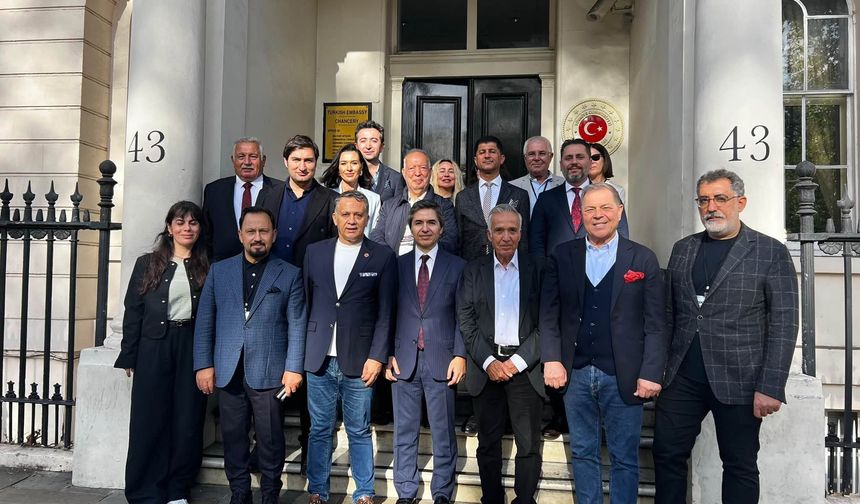 KGK Heyeti Londra’da Büyükelçi Ertaş ile Bir Araya Geldi
