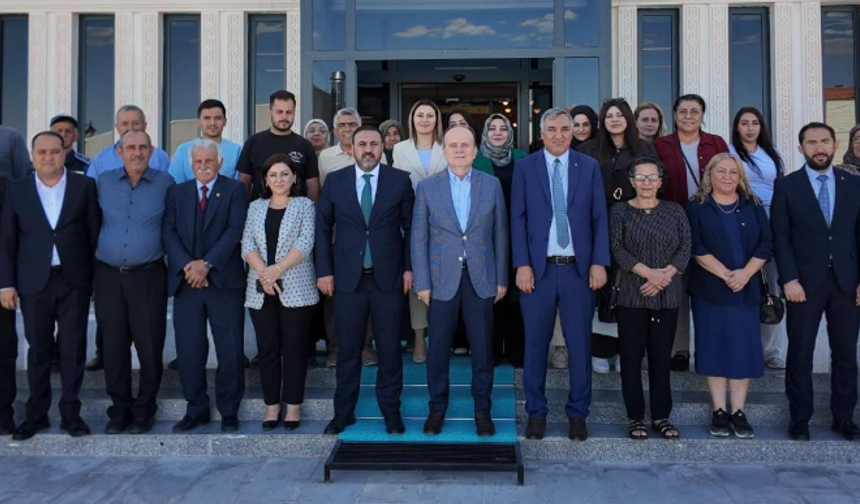 Türkiye Yüzyılı Buluşmaları Çiçekdağı’nda Gerçekleştirildi