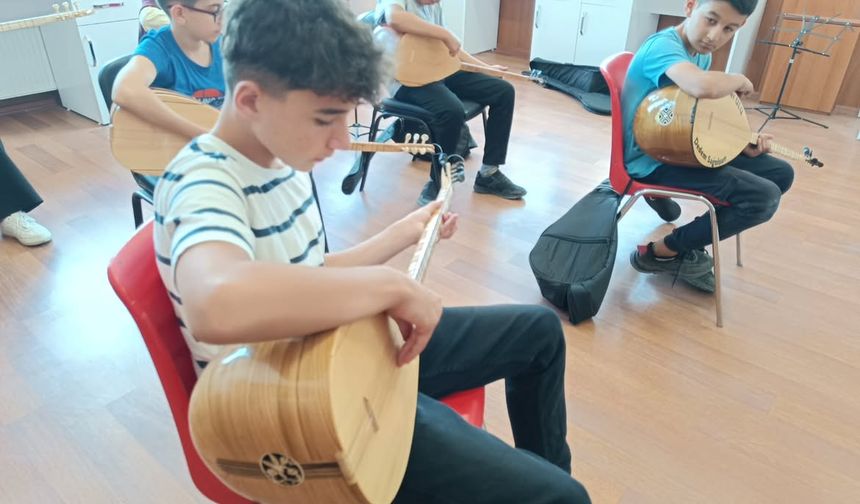 Geleceğin Tezeneleri Yetişiyor