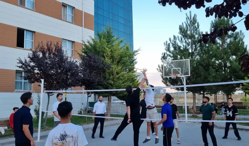 Mucur KYK Yurdunda Yeni Dönem Spor Etkinlikleriyle Başladı
