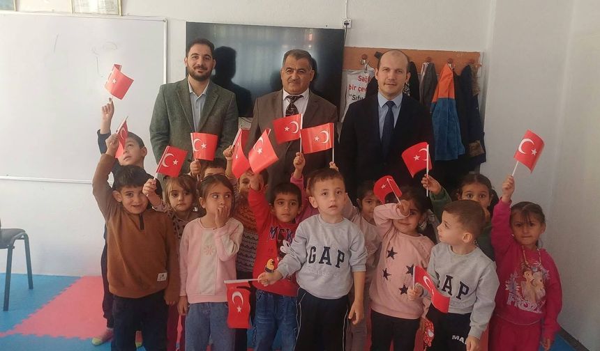 Kaymakam Bayram’a Bayraklı Karşılama