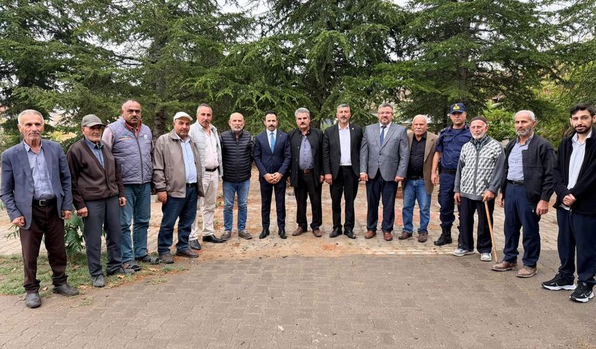 Kaymakam Öğüt Bozlarevci Köyünde Vatandaşlarla Buluştu