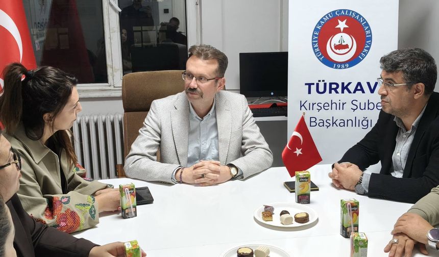 TÜRKAV Kırşehir’de Yeni Dönemin İlk Toplantısını Yaptı