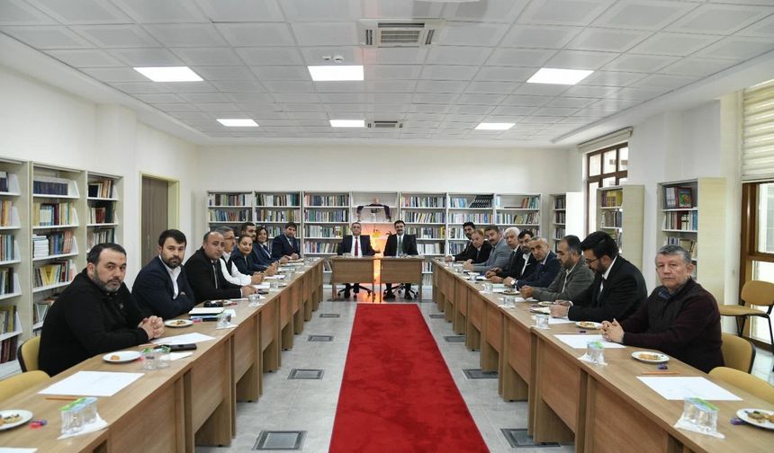 Kırşehir’de Eğitime Destek Toplantısı Gerçekleştirildi