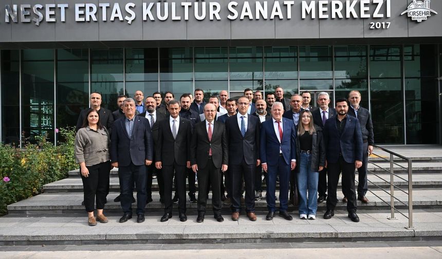 Sarı ve Kangal, Başkan Ekicioğlu ile Buluştu