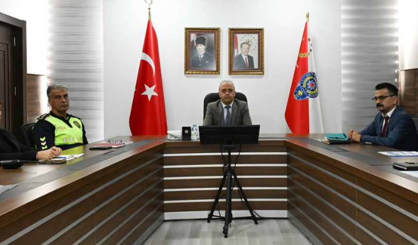 Kırşehir’de Asayiş ve Güvenlik Tedbirleri Masaya Yatırıldı