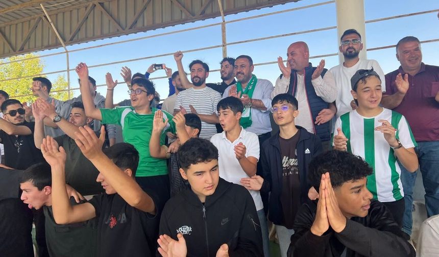 Başkan Hakanoğlu’ndan Kırşehirspor’a Tribün Desteği