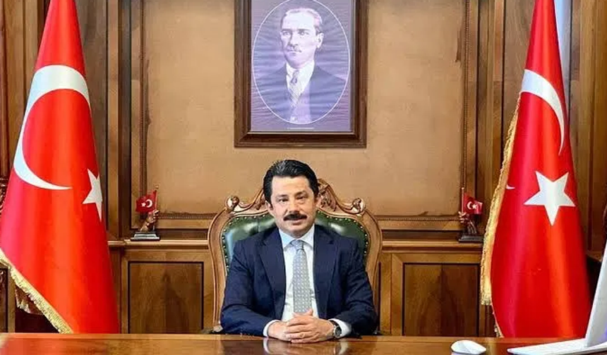 Vali Demiryürek’ten Cumhuriyetin 103. Yılına Özel Mesaj