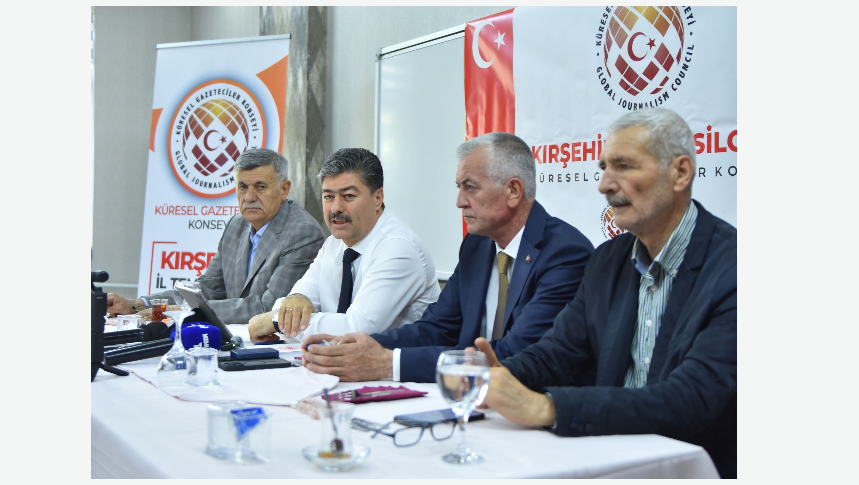 Bir Başlık Ekleyin (76)