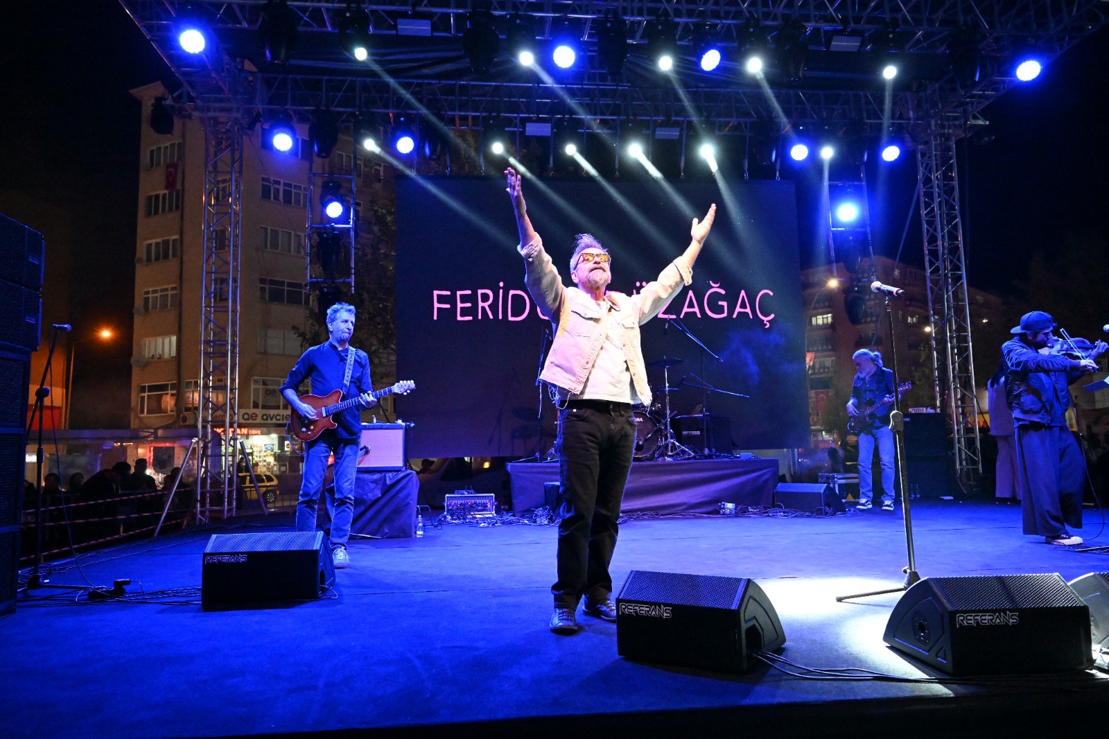Konser5
