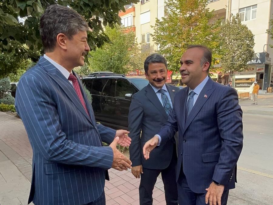 Erkan Ü
