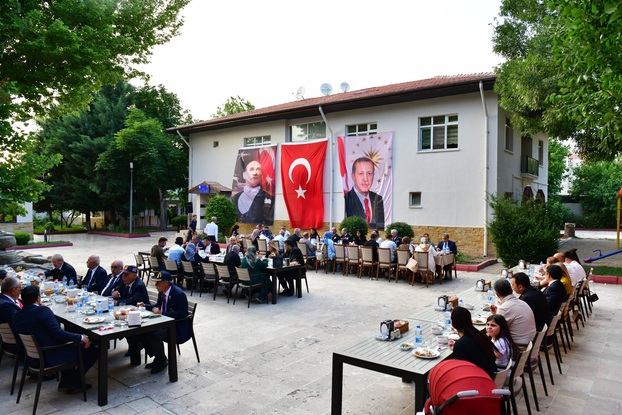 Yemek1