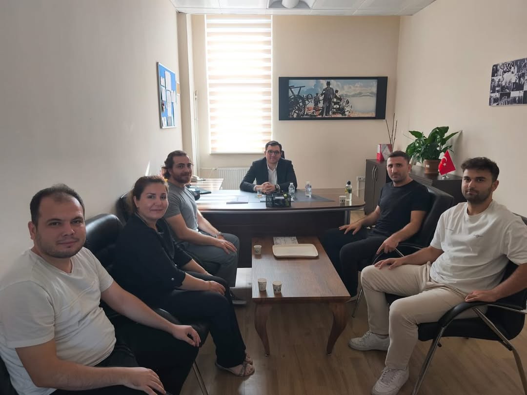 Kaymakamımız Sayın Mehmet Furkan Summak, Ilçemizdeki Görev Süresinin Sona Ermesi Dolayısıyla Kam (3)