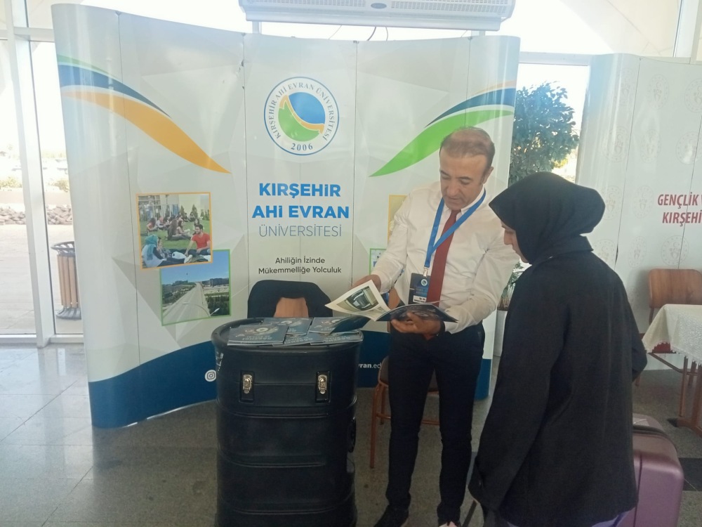 Aeü Stand2