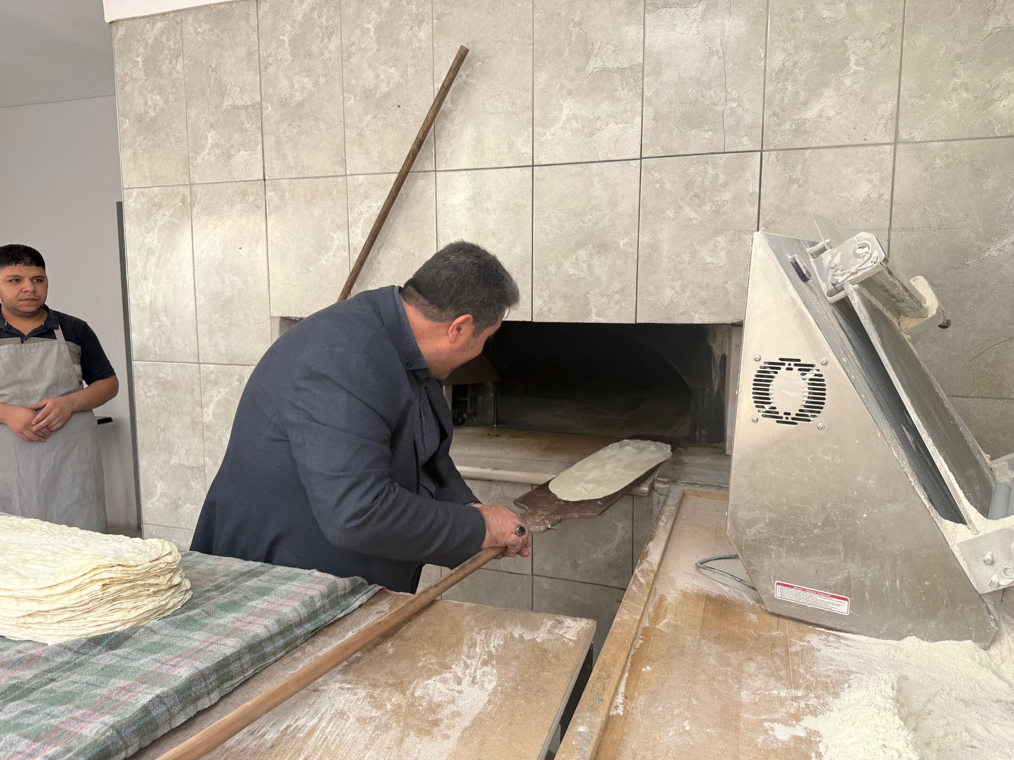 566215728 3988563404696372 6181105002556588382 N